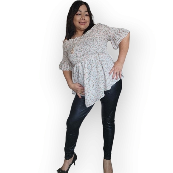 WOMENS 1X Gray  Balloon Sleeve Smocked Blouse - Picture 7 of 16